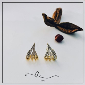 Detalhes do produto brinco ouro 5 faixas afuniladas zirconias volta orelha