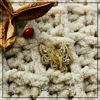 Detalhes do produto brinco ouro borboleta fechada cravejada cristais e zirconias