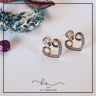 Detalhes do produto brinco ouro coraçao vazado cravejado com coroa no meio