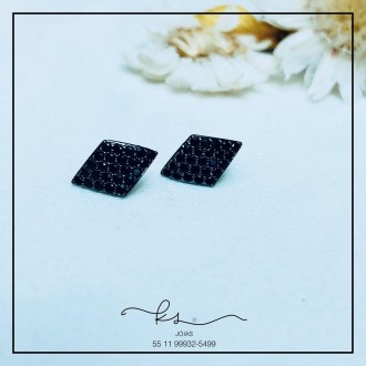 Detalhes do produto brinco rodio negro losango pequeno curvado todo cravejado